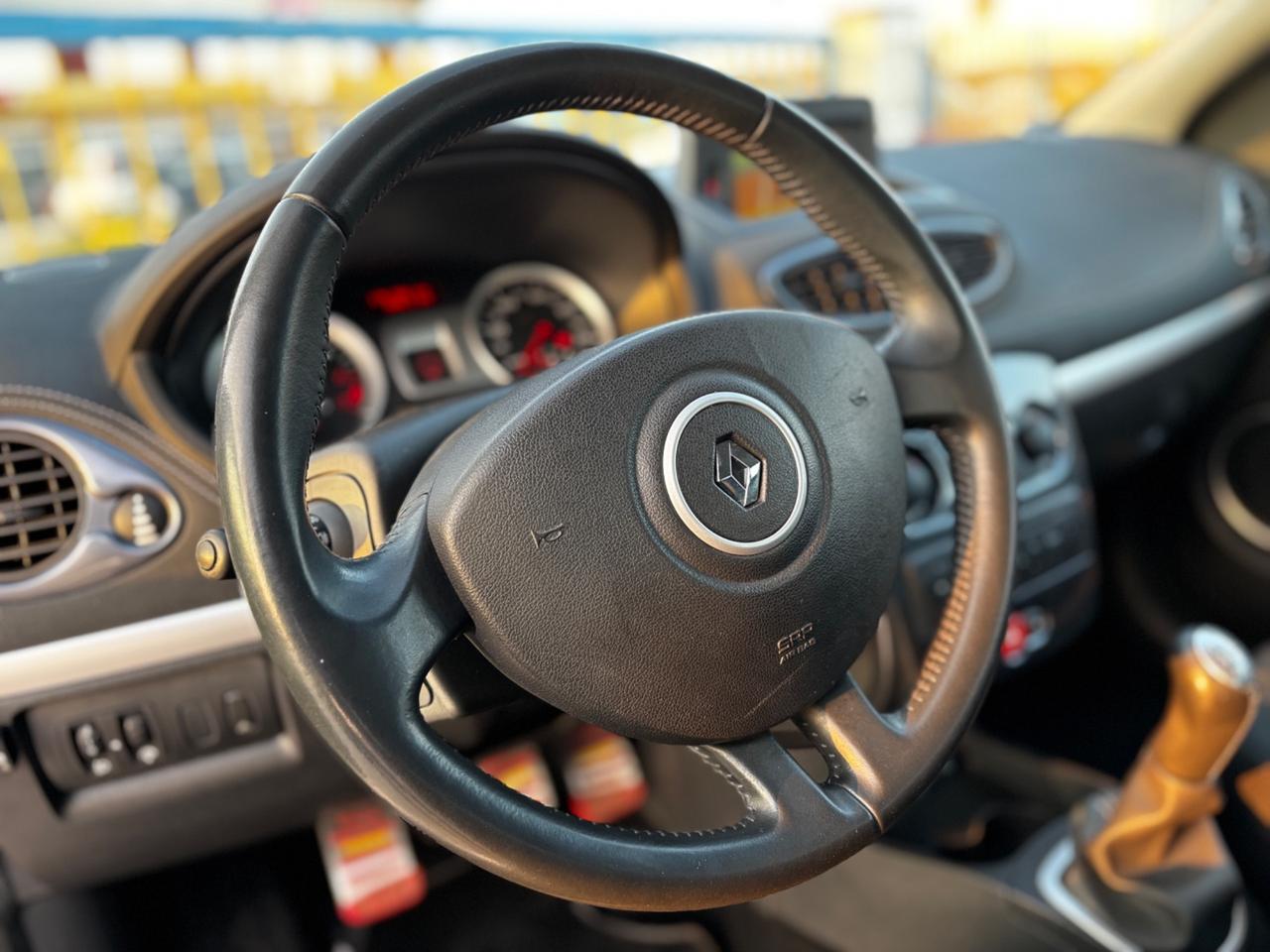 Renault Clio 1.2 16V 5 porte Luxe