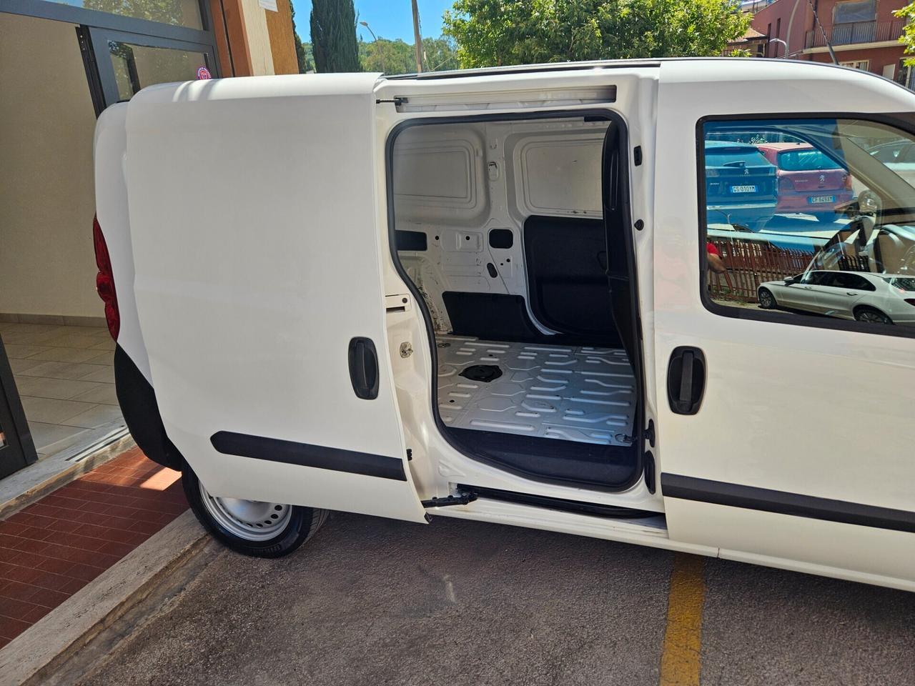FIAT DOBLO' MAXI 1600 MJT PREZZO IVA GIA' COMPRESA