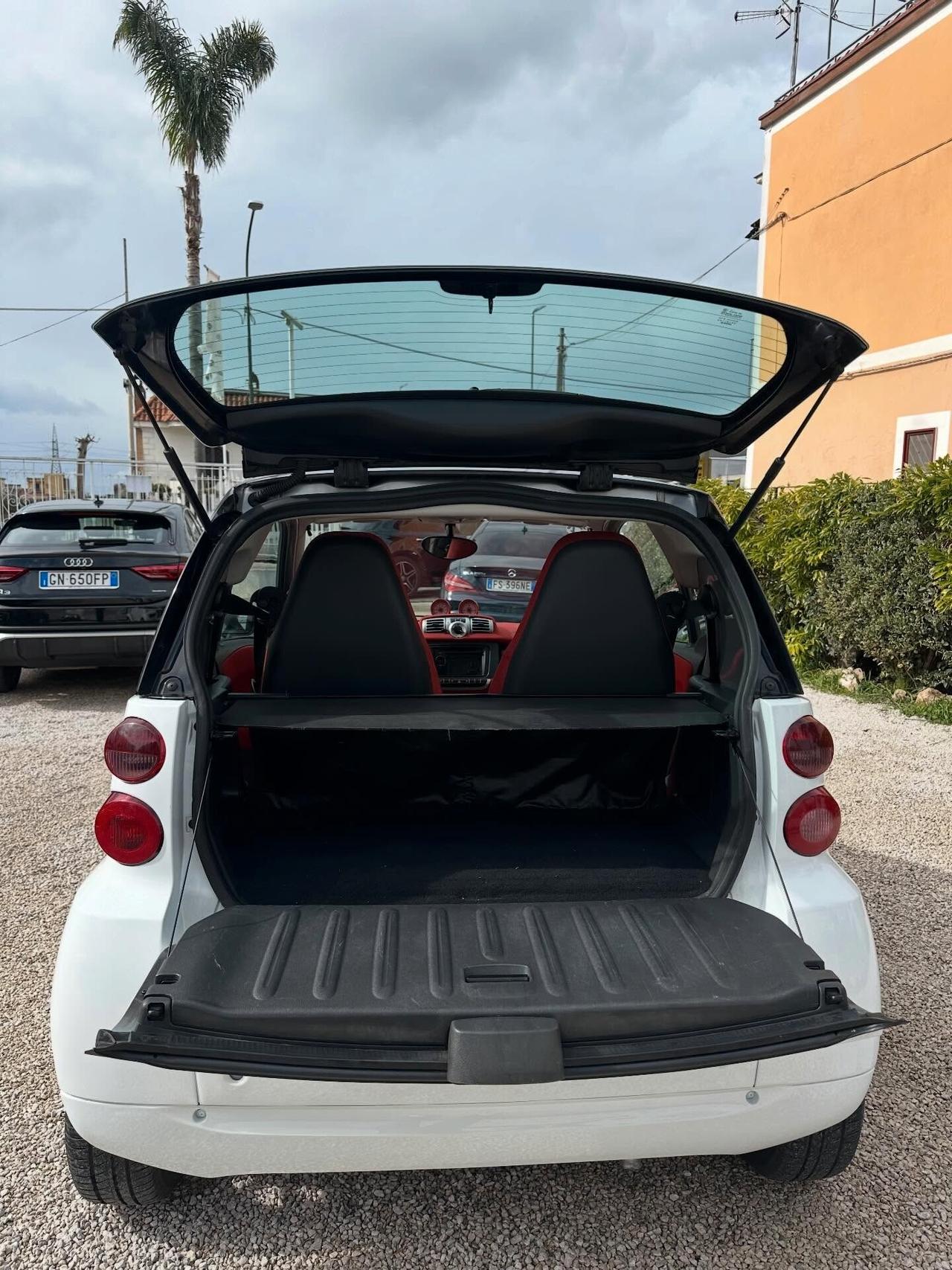 Smart ForTwo 1000 52 kW coupé passion