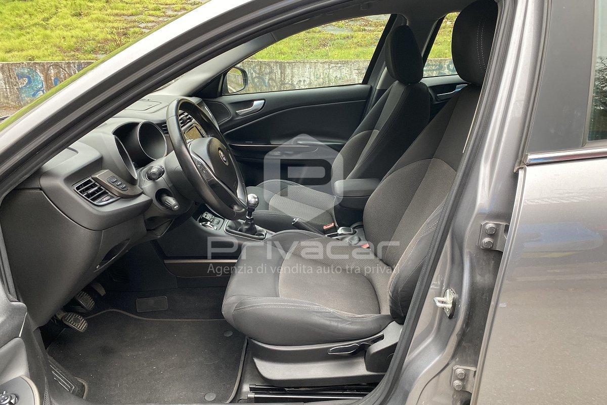 ALFA ROMEO Giulietta 1.6 JTDm-2 120 CV Distinctive