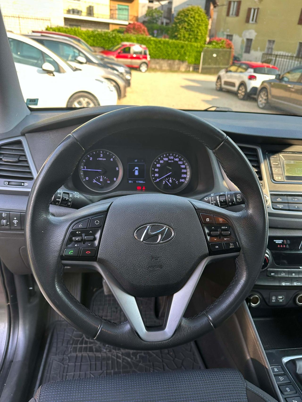 Hyundai TUCSON 1.7 CRDi KMCERT GARANZ UNICOPR
