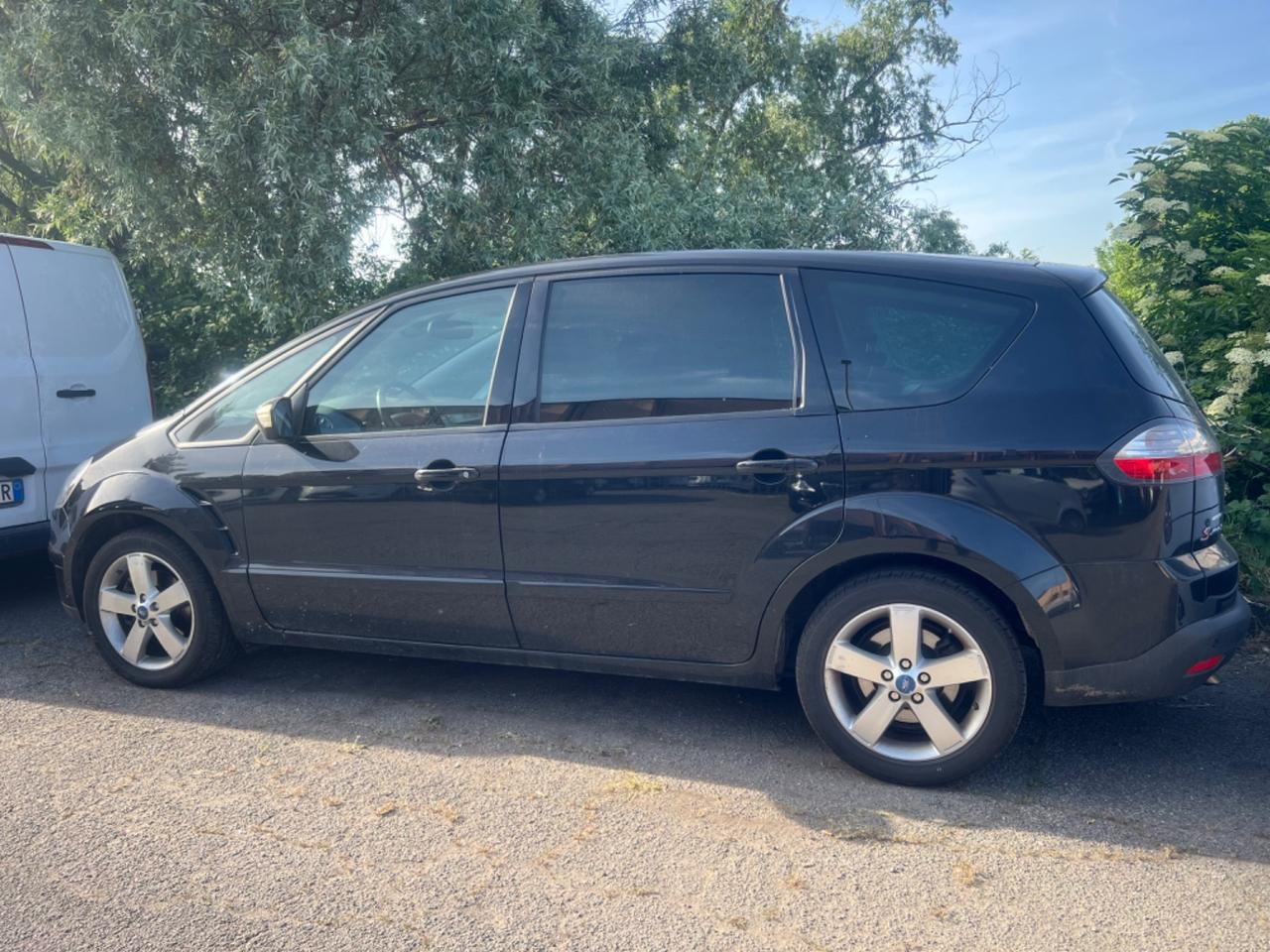 Ford S-Max 2.0 145CV benzina 7 posti
