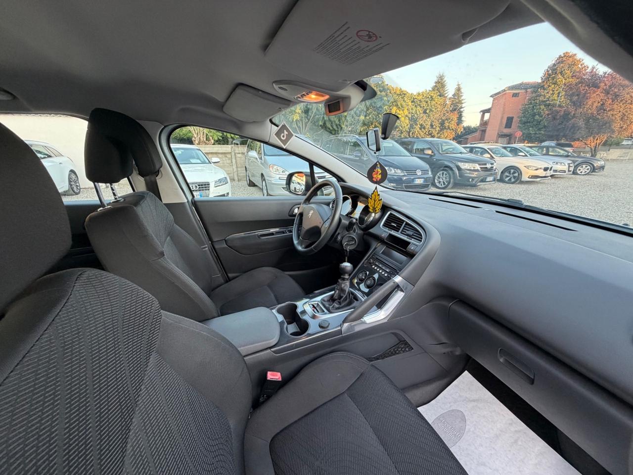 Peugeot 3008 1.6 HDi 112CV Active