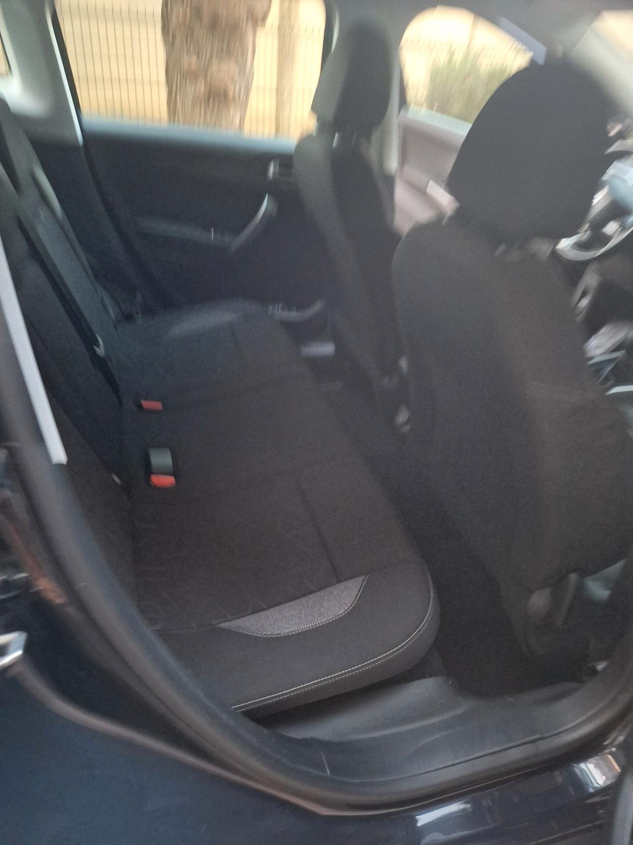 Peugeot 2008 PureTech 82 Allure Benz/Gpl