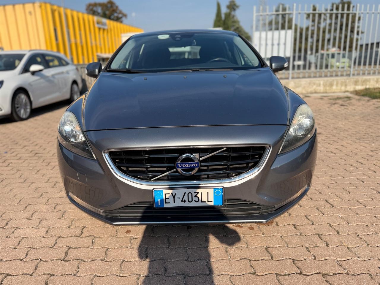 Volvo V40 D2 1.6 SUMMUM