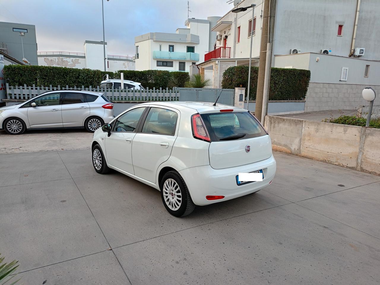 Fiat Punto 1.300 MULTIJET DIESEL 75CV ADATTA AI NEO PATENTATI