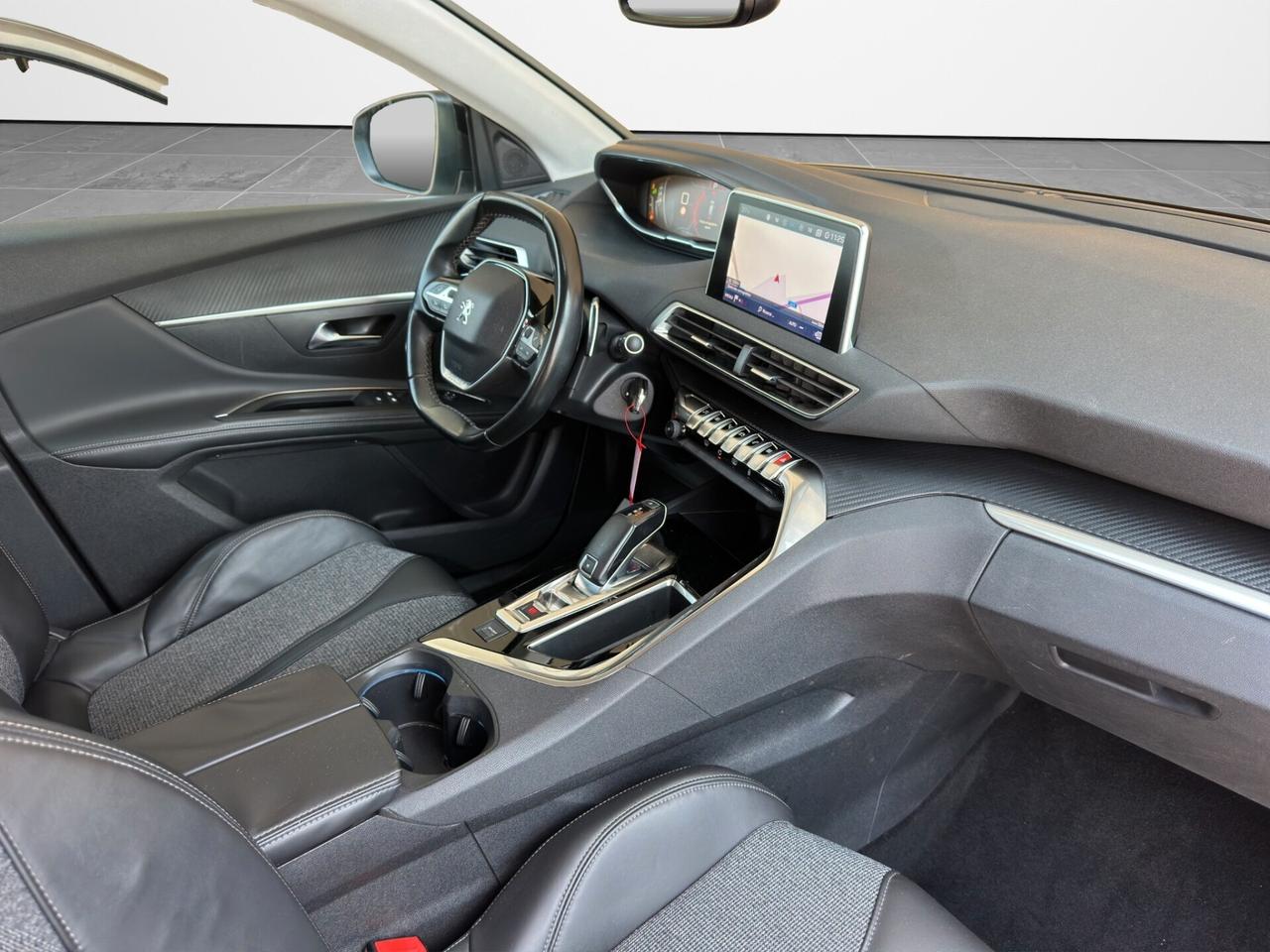 Peugeot 5008 BlueHDi 130 S&S EAT8 Allure