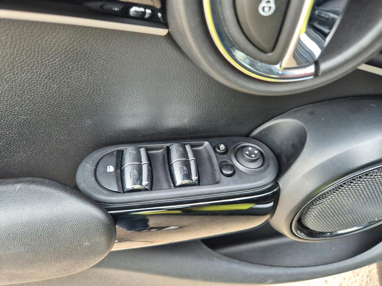 Mini 1.5 Cooper Classic