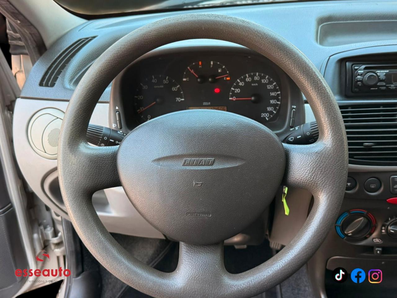 Fiat Punto 1.2i cat 5 porte ELX