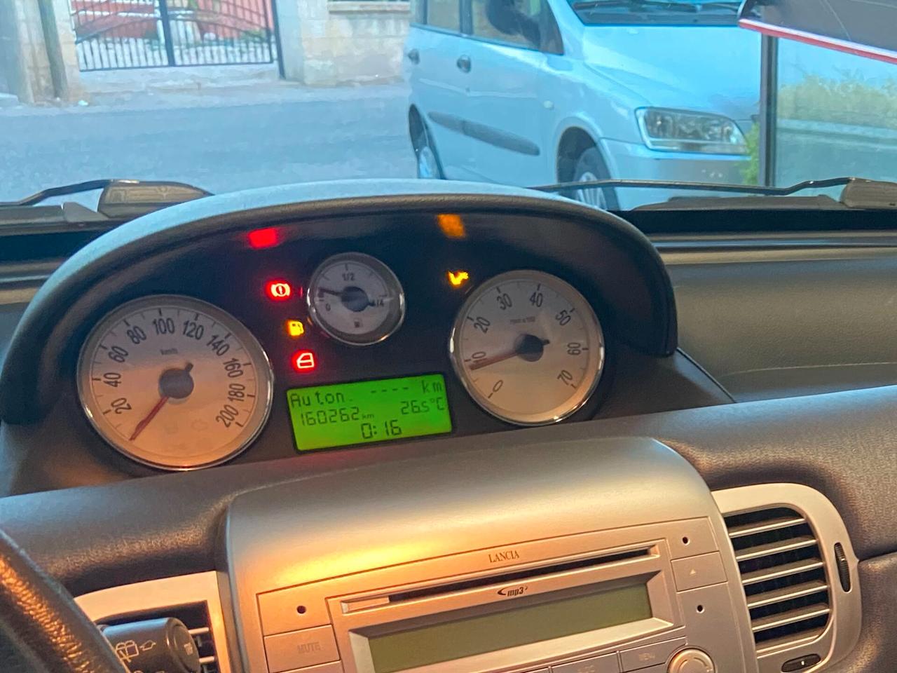 Lancia Ypsilon 1.2 Argento