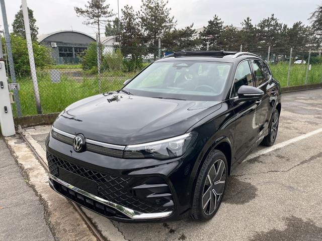 VOLKSWAGEN Tiguan 2.0 TDI 193 CV DSG 4MOTION R-Line Plus Km 0