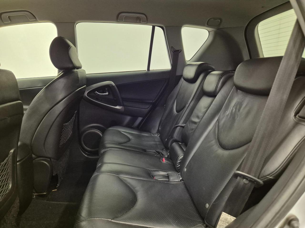 Toyota RAV4 5 Porte RAV4 2.2 d-4d Luxury 4WD 177cv - Clima Auto - Keyless