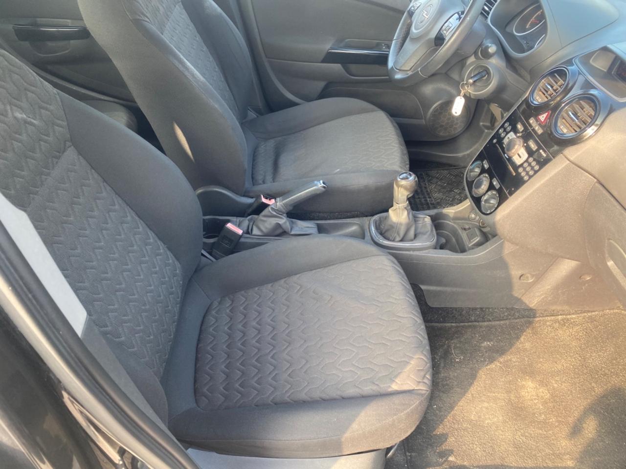 Opel Corsa 1.2 5 porte Edition