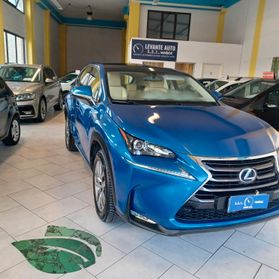 COME NUOVA Lexus NX 300h NX Hybrid 4WD Executive