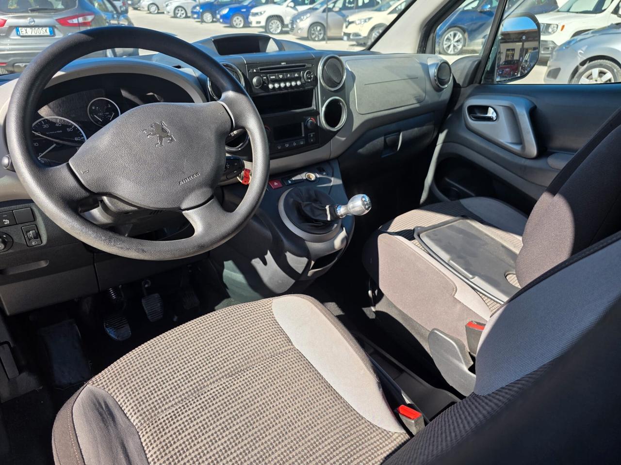 Peugeot Partner Tepee 1.6 HDi 110CV Outdoor