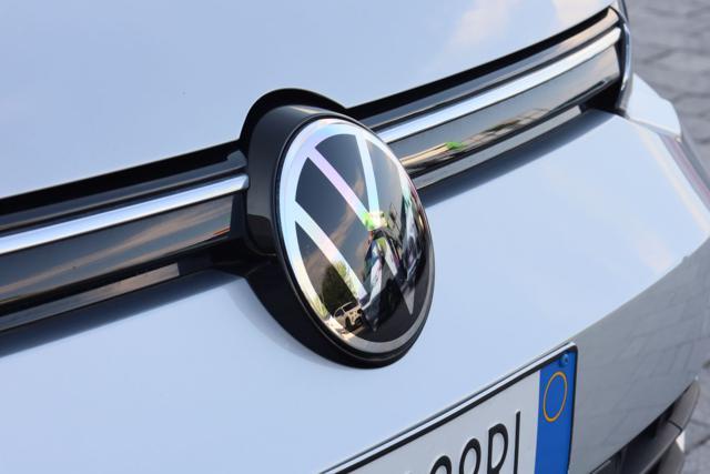 VOLKSWAGEN Golf 2.0 TDI DSG SCR Life PREZZO NETTO