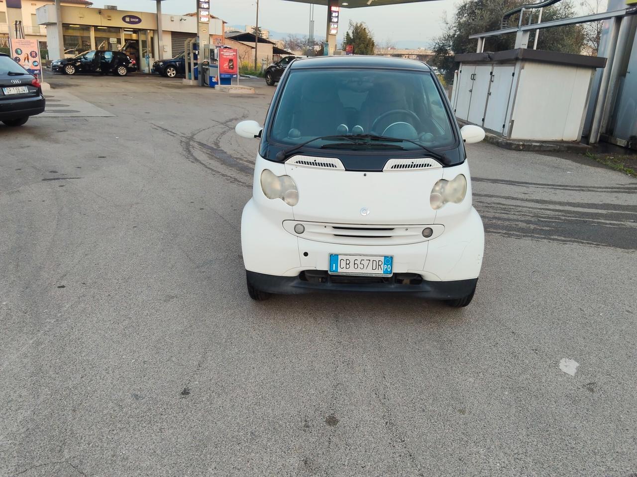 Smart ForTwo 700 coupé pure (37 kW)