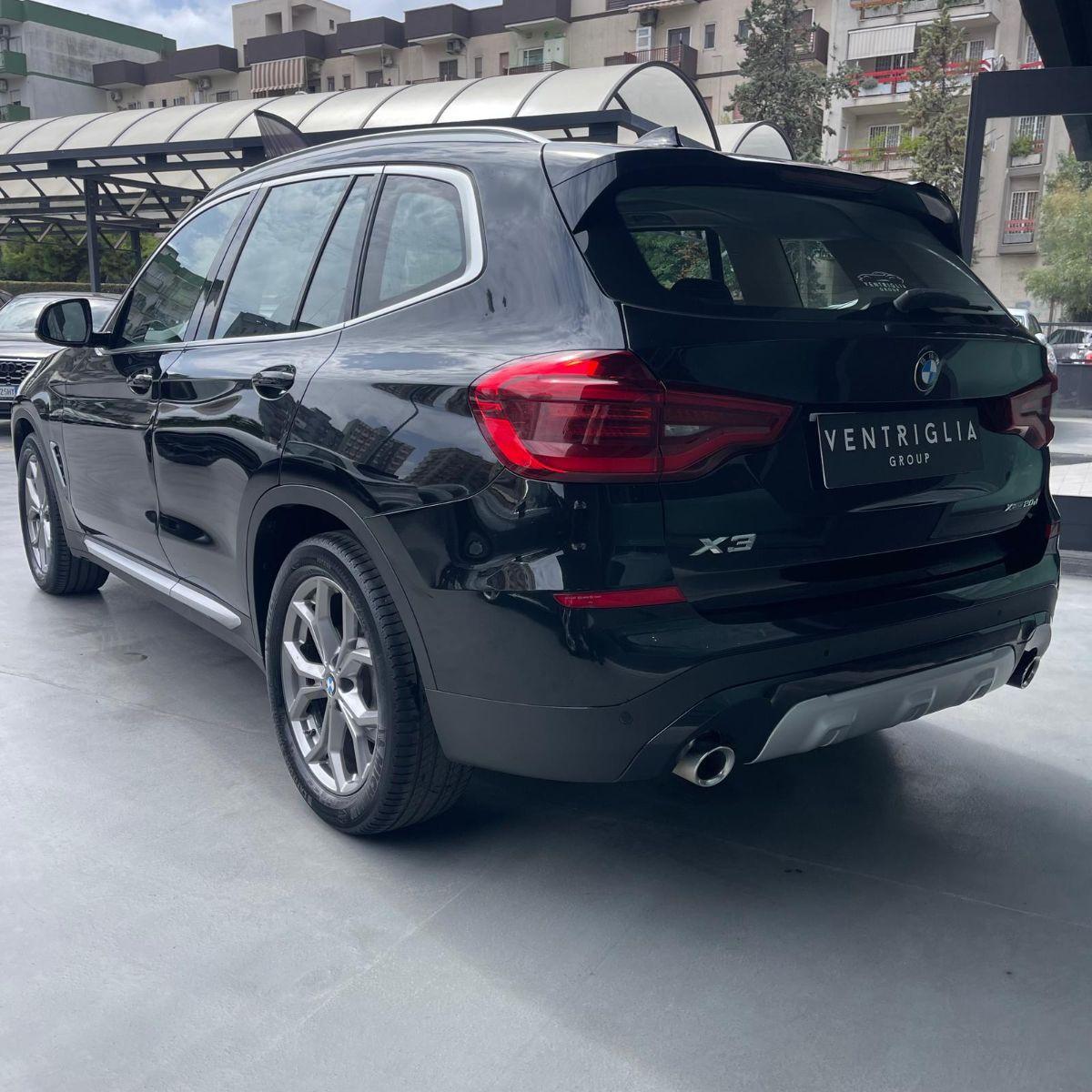 BMW - X3 xDrive20d xLine