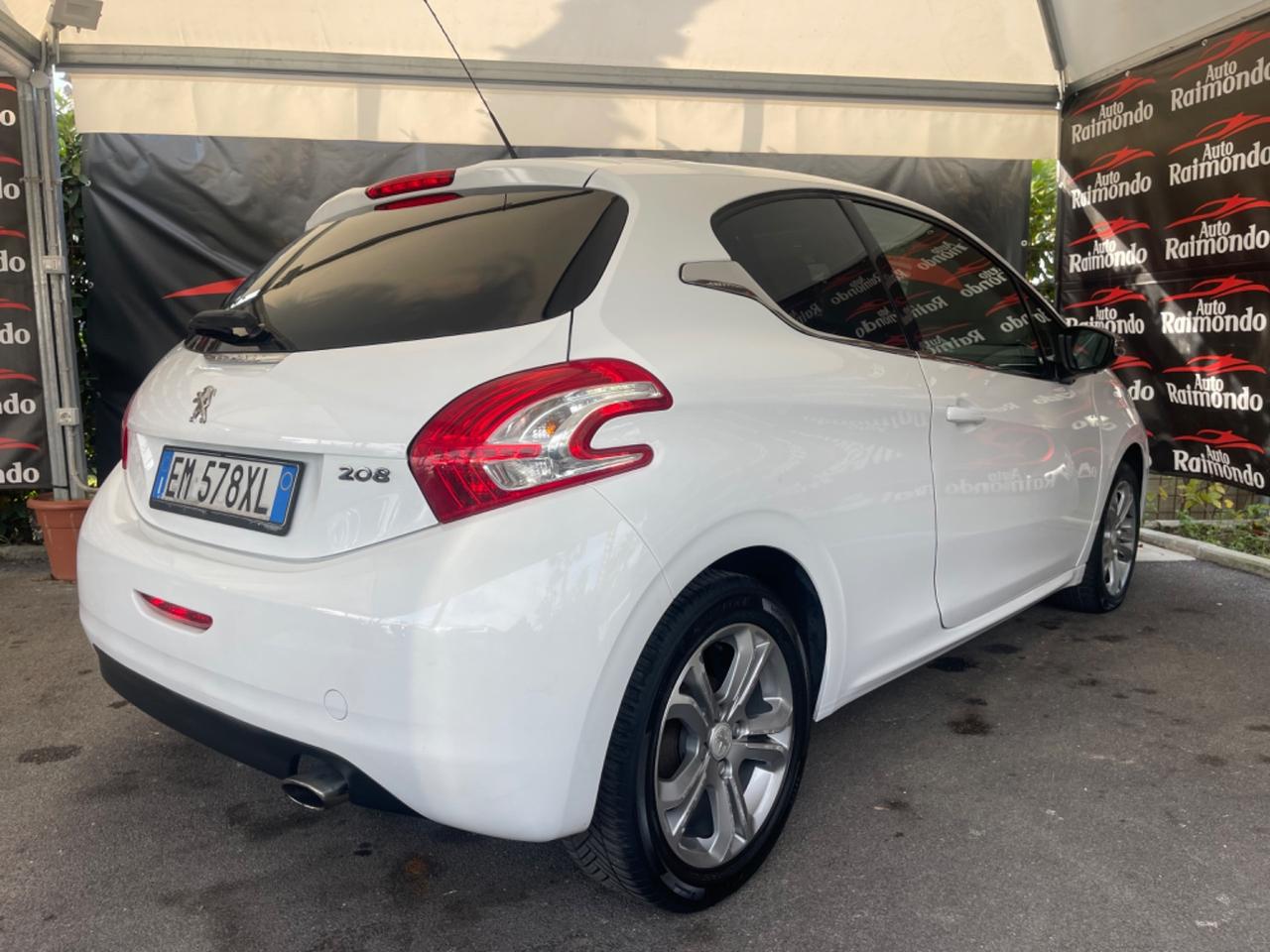 Peugeot 208 1.2 Benzina 82 CV Allure