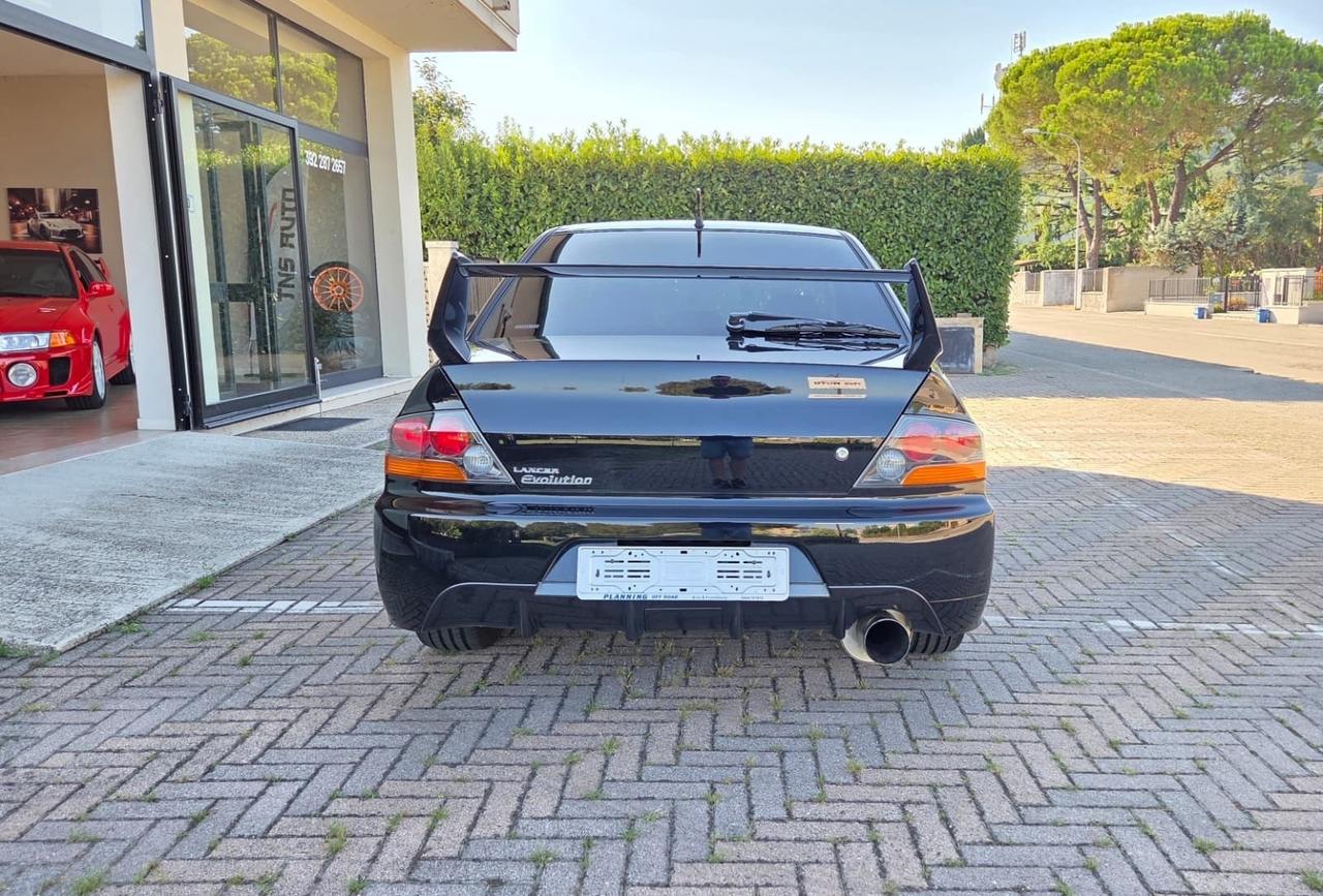 Mitsubishi Lancer Evolution IX