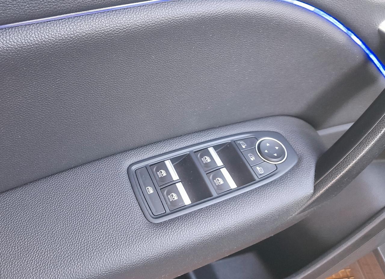 Renault Captur TCe 100 CV GPL Intens KM CERTIF