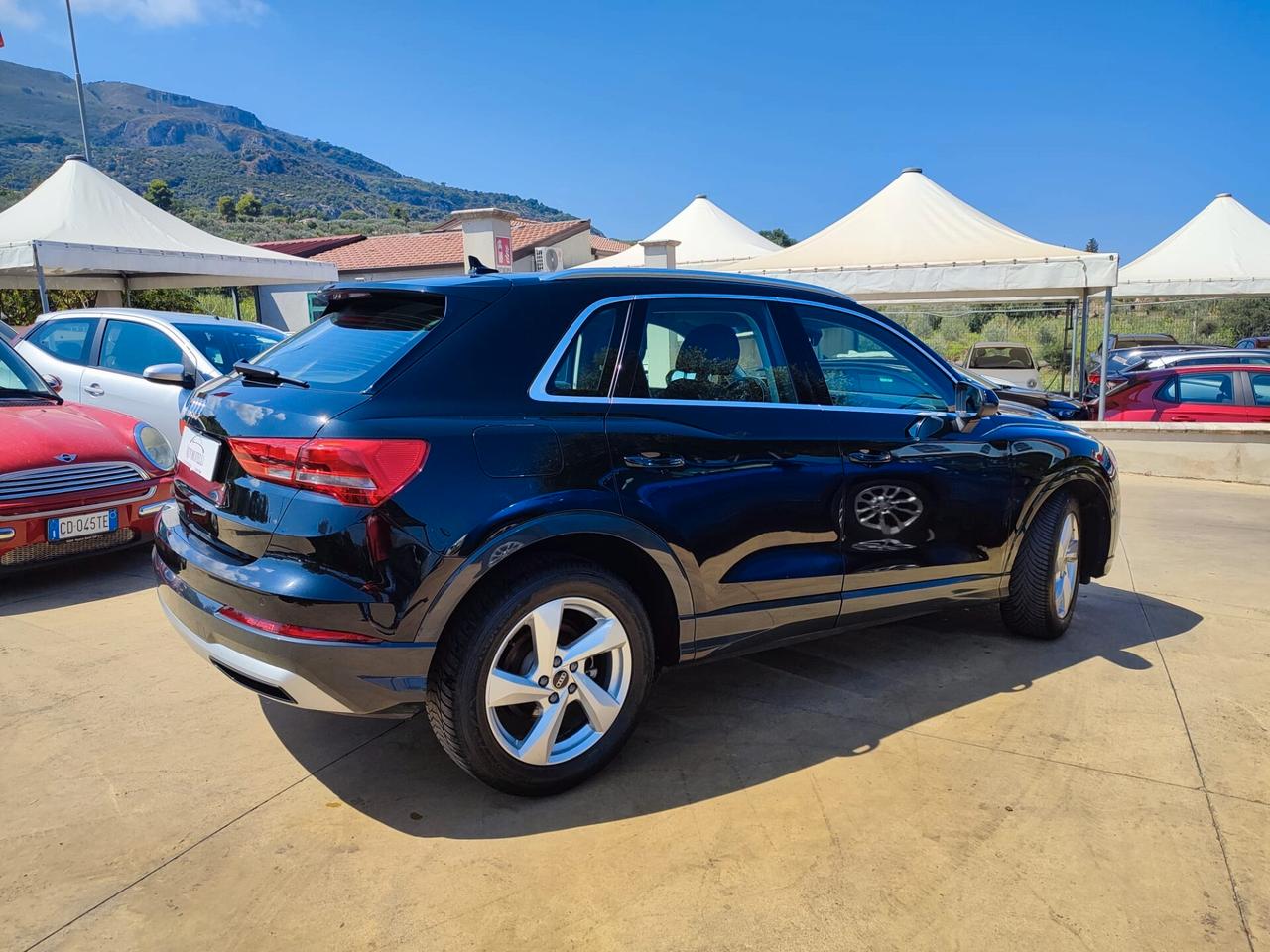 Audi Q3 35 TDI S tronic Business Advanced