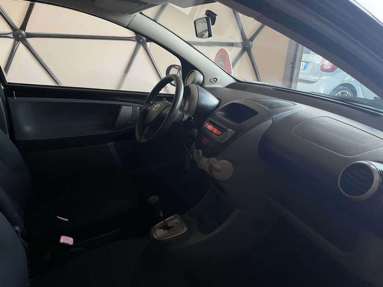 Toyota Aygo 1.0 12V VVT-i 3 porte Sol