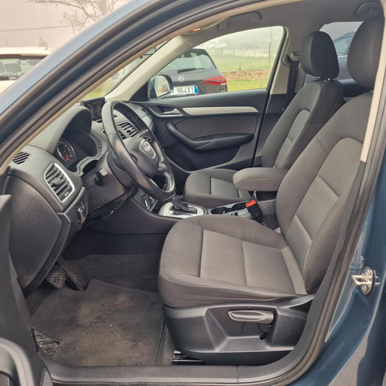 Audi Q3 2.0 TDI 120 CV S tronic Sport UNICO PRECEDENTE PROPRIETARIO