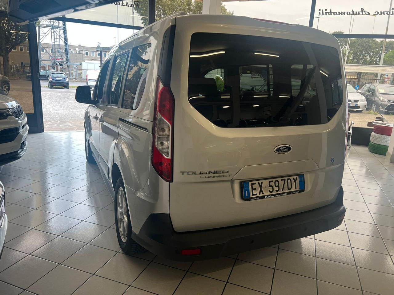 Ford Tourneo Connect 1.6 TDCi 115 CV Plus
