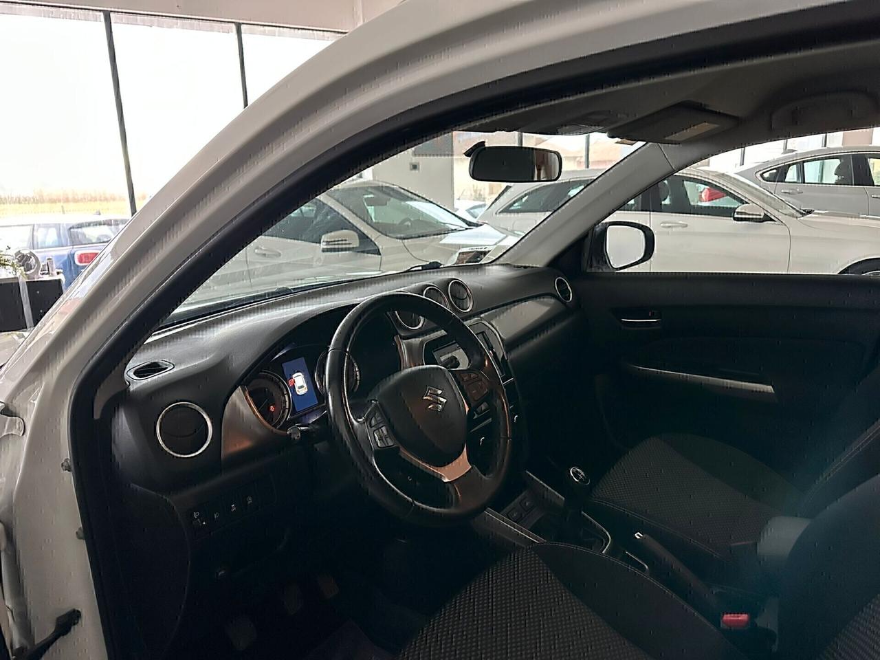 Suzuki Vitara 1.0 Boosterjet Starview