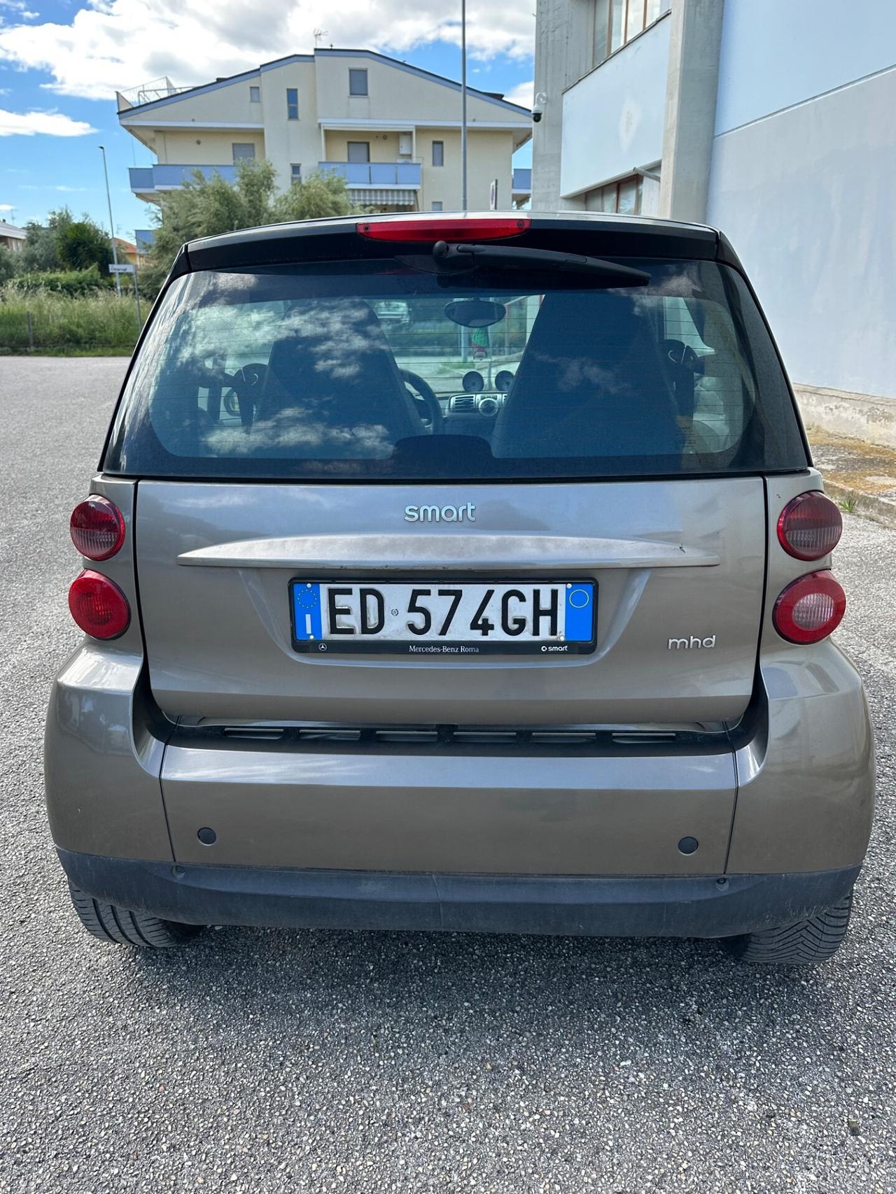 Smart ForTwo 1000 52 kW MHD 2010