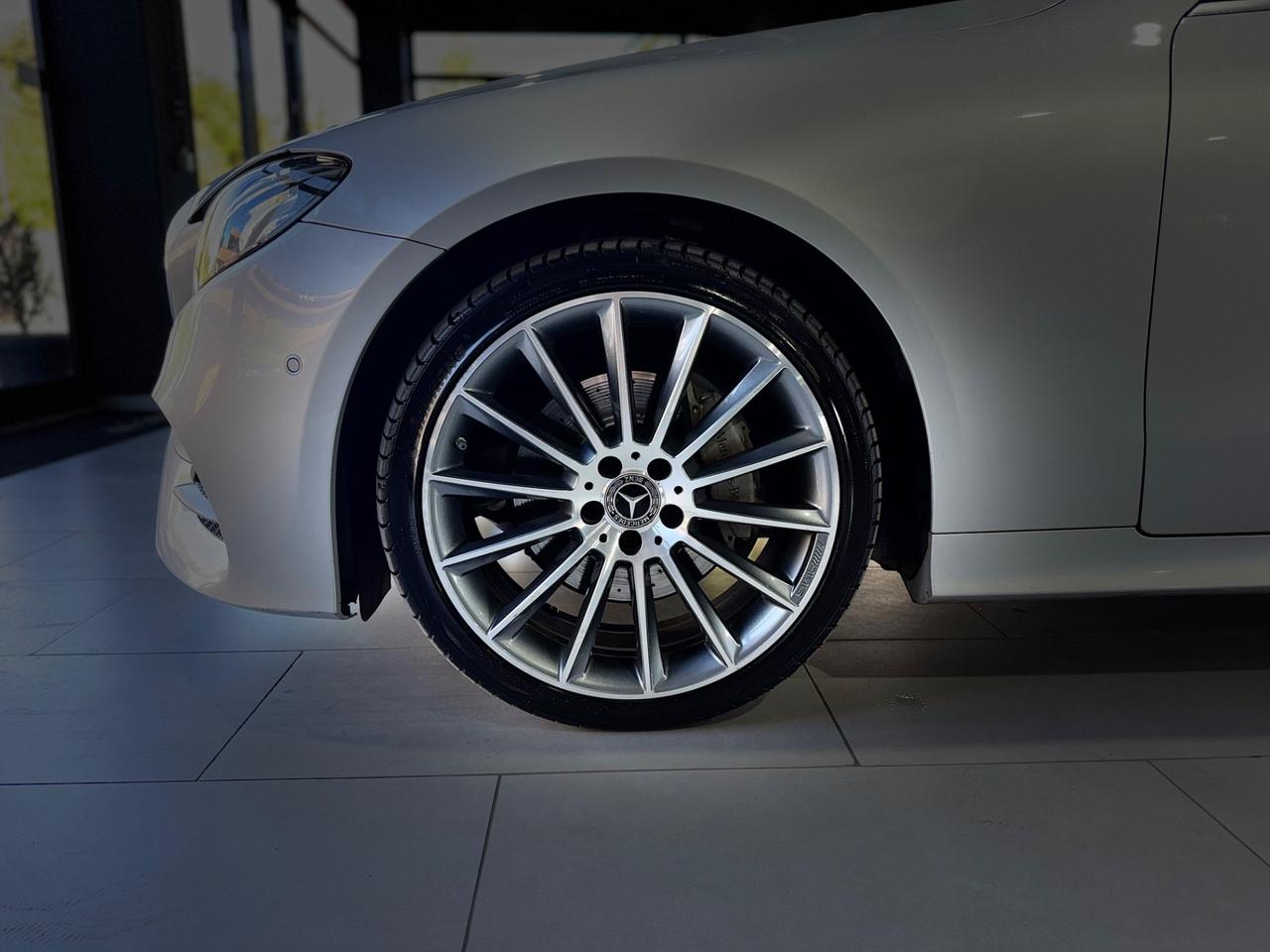 Mercedes-benz E 220 d 4Matic Premium Plus