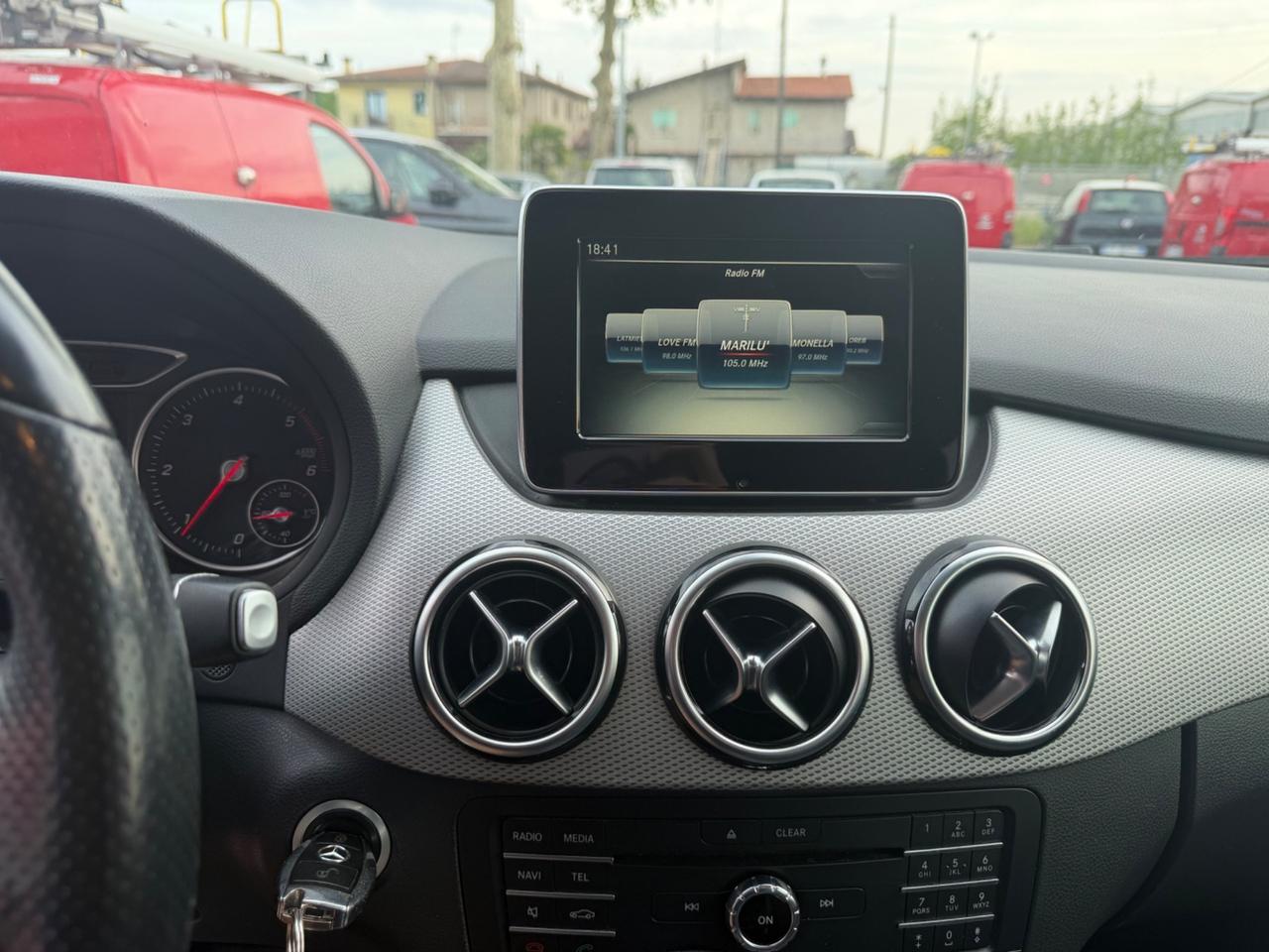 Mercedes-benz B 180 d Automatic Business