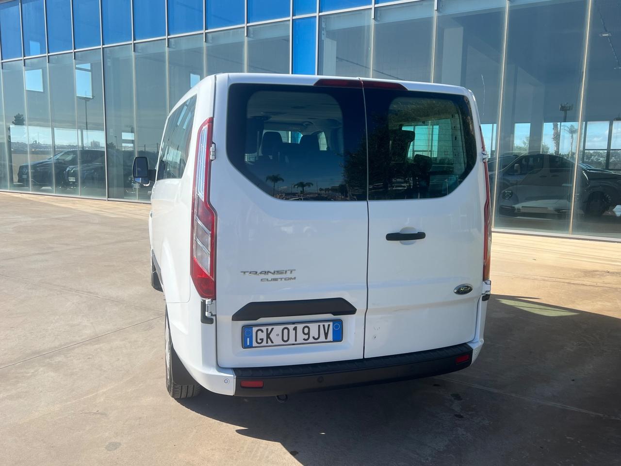 Ford Transit Custom 2.0 TDI 9 Posti Possibilità noleggio no scoring