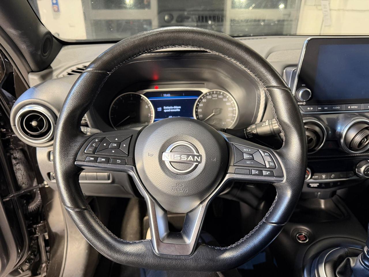 Nissan Juke 1.0 DIG-T 114 CV N-Connecta