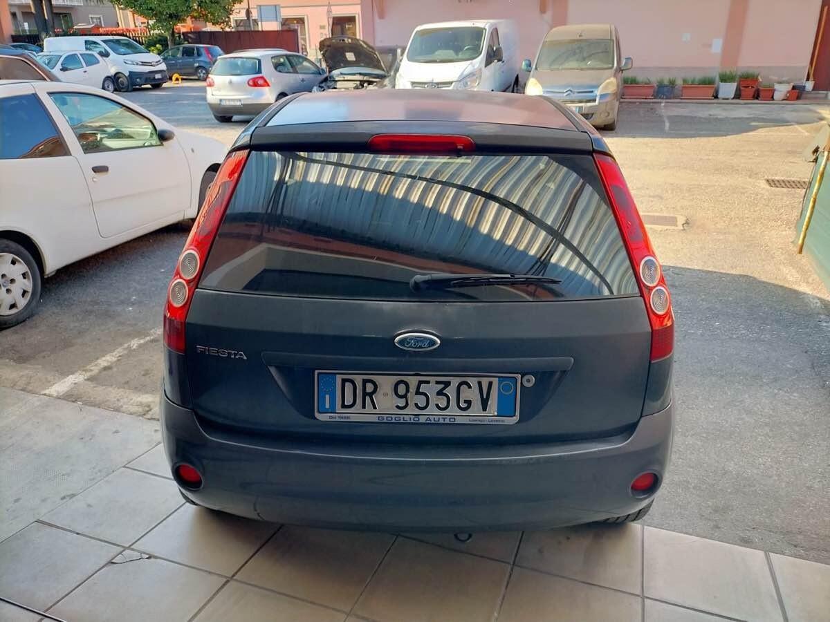 Ford Fiesta 1.2 GHIA