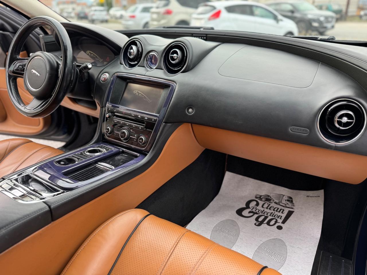 Jaguar XJ 3.0D V6 LWB Portfolio plus garanzia