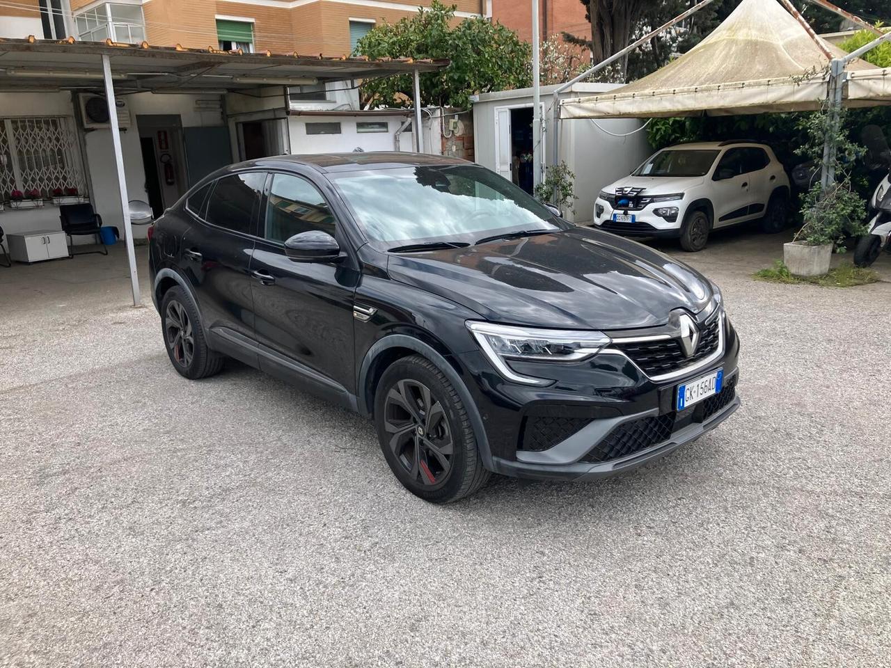 RENAULT ARKANA 1.6 Hybrid E-TECH 145cv RS Line