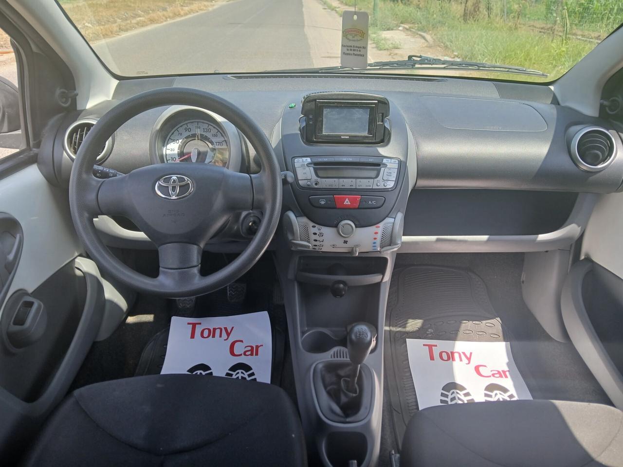 Toyota Aygo 1.0 12V VVT-i 5 porte Lounge Connect