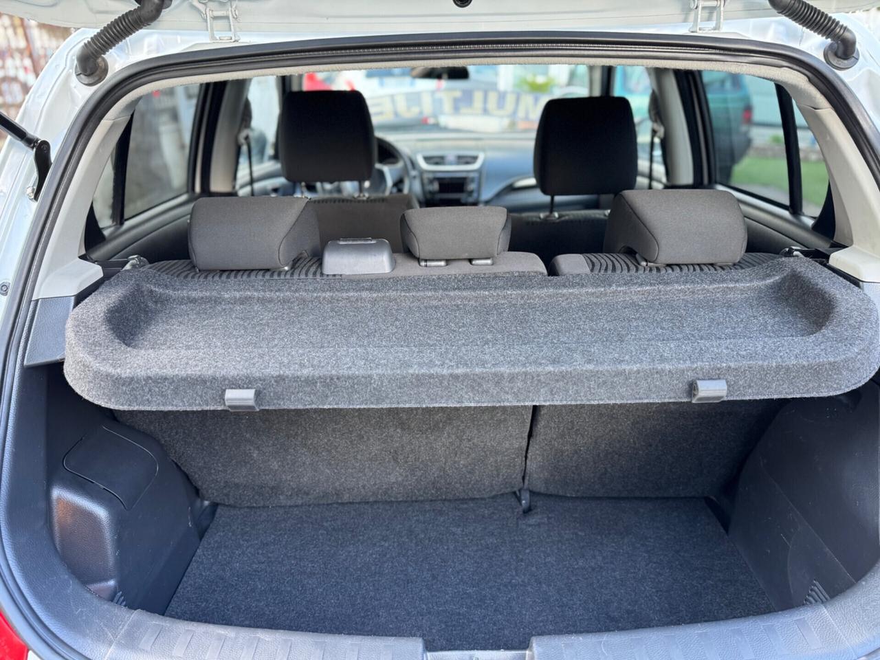 Suzuki Swift 1.3 DDiS 5 porte B-Cool