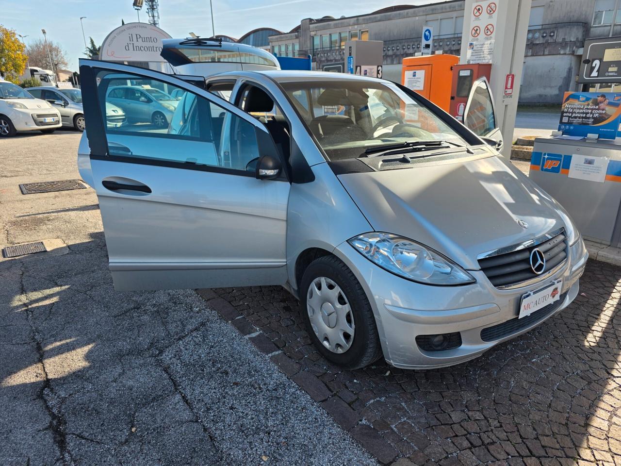 Mercedes-benz A 150 Avantgarde con 178.000km Neopatentati ok