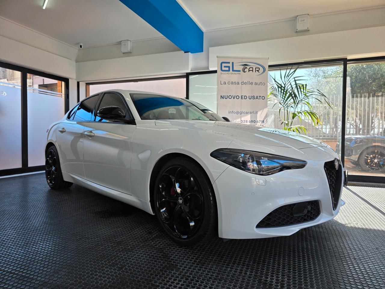 Alfa Romeo Giulia 2.2jtdm AT8 2017 99000km
