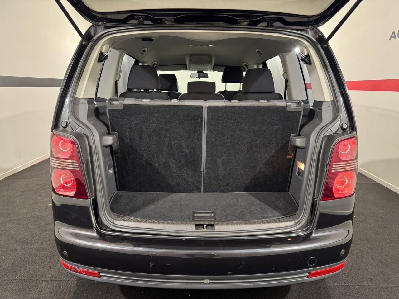 Volkswagen Touran 1.6 Trendline