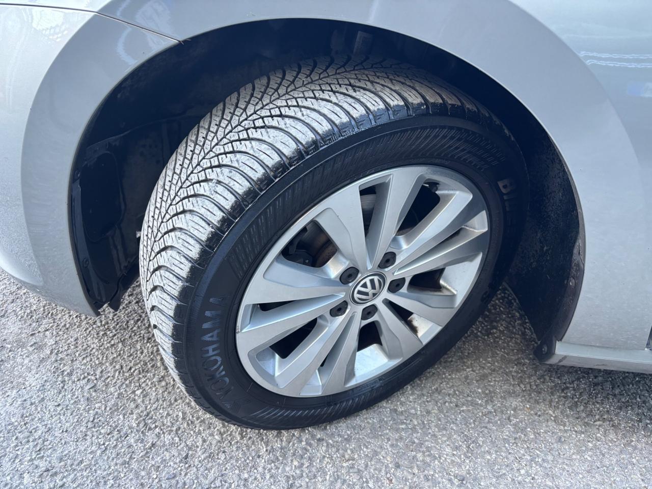 Volkswagen Golf Sportsvan 1.2 TSI Comfortline OK NEOPATENTATI