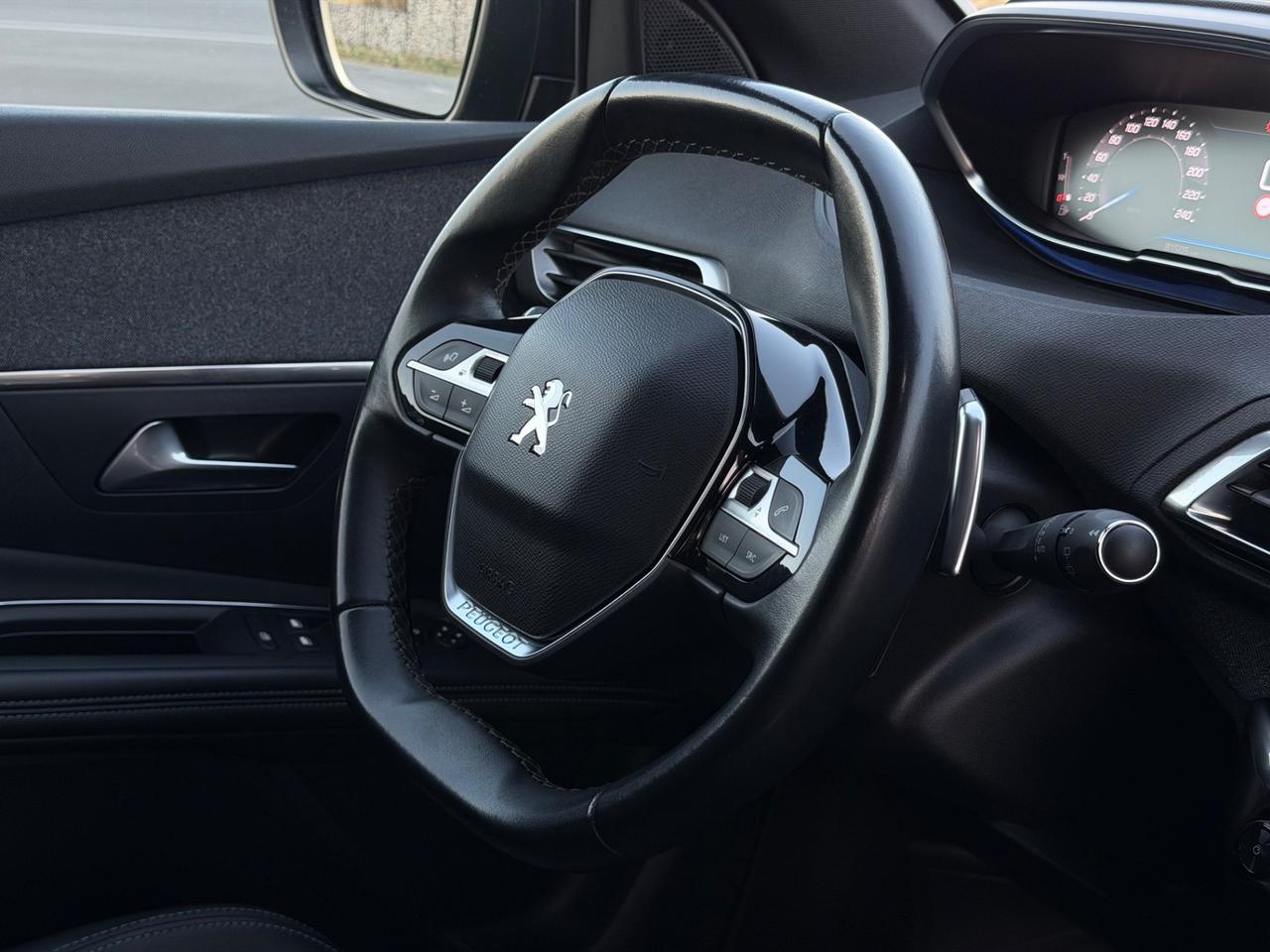 Peugeot 3008 1.5 BlueHDi 130cv 2023 - 81.000km