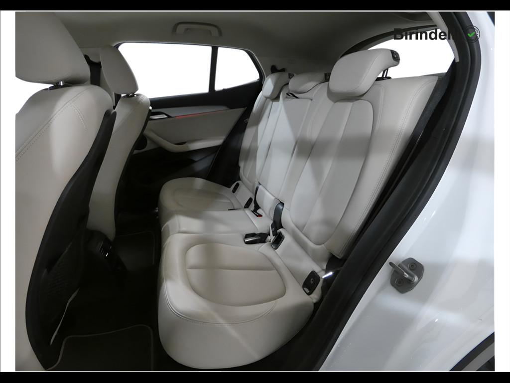 BMW X2 (F39) - X2 sDrive18d Business-X