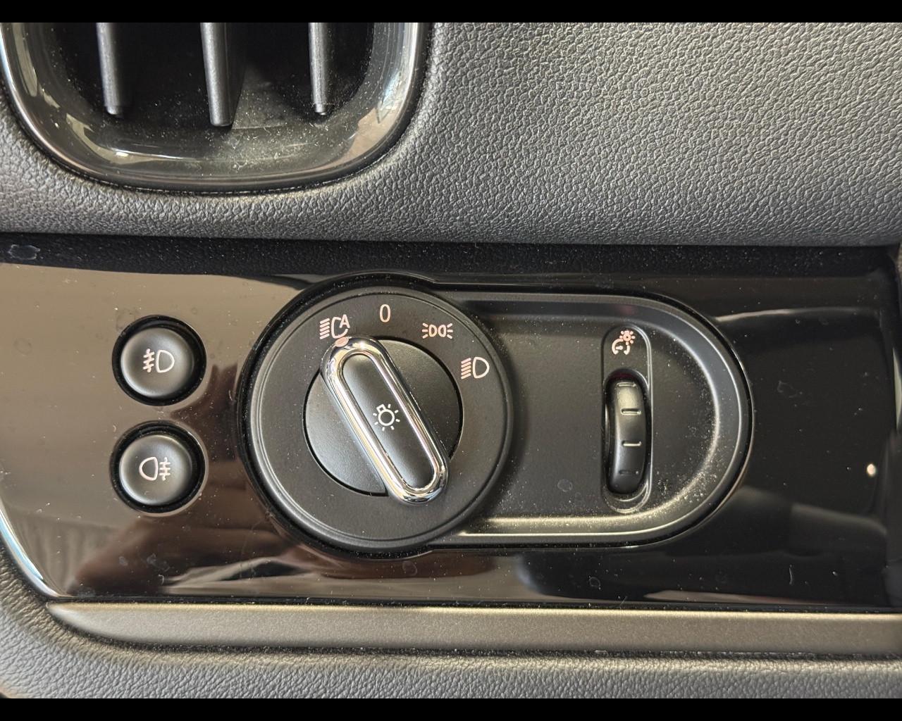 MINI Mini Countrym.(F60) - Mini 1.5 Cooper Hype Countryman