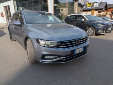 Volkswagen Passat Variant 2.0 TDI SCR 200 CV 4MOTION DSG Executive