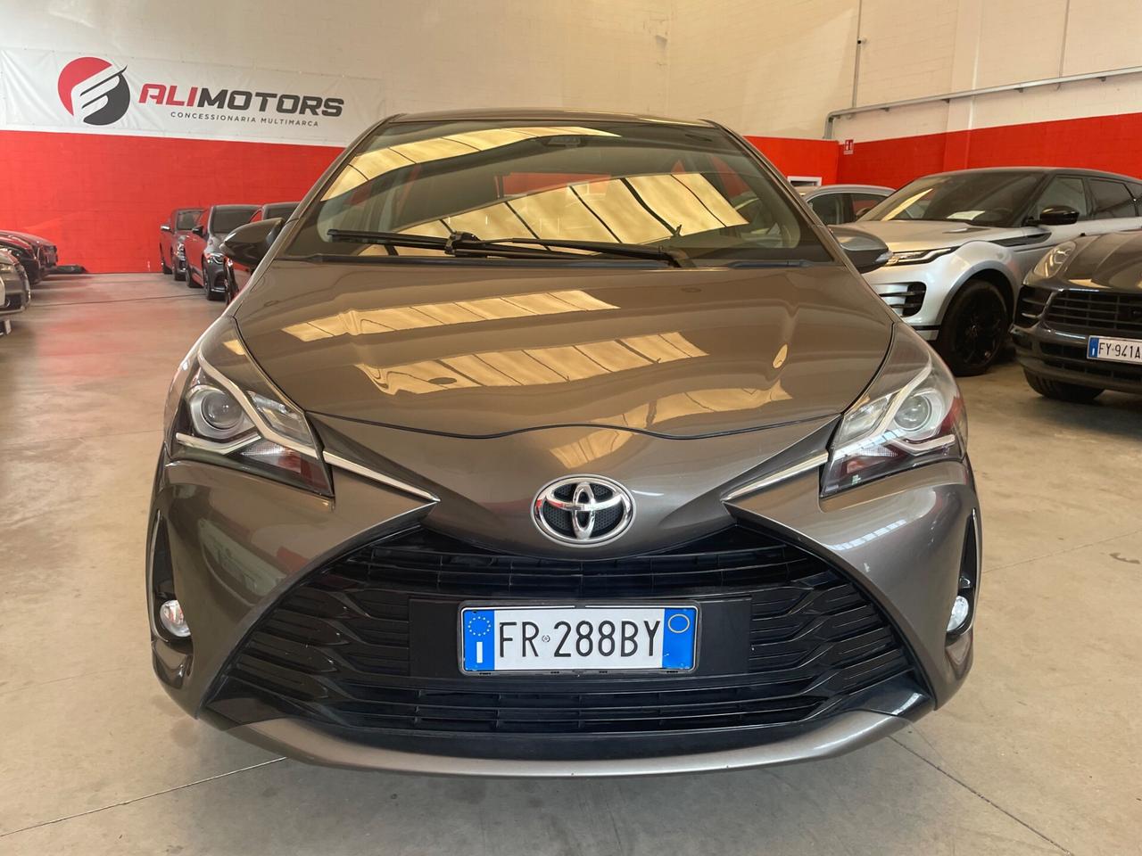 Toyota Yaris 1.0 5 porte*Neopatentati*