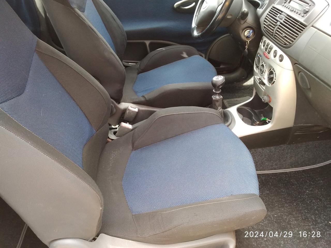 Fiat Punto 1.2i 16V cat 3 porte Sporting